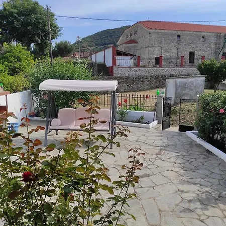 Detached House In Holiday home