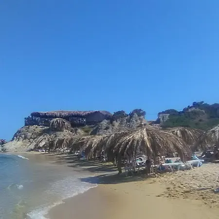 Detached House In Sykia