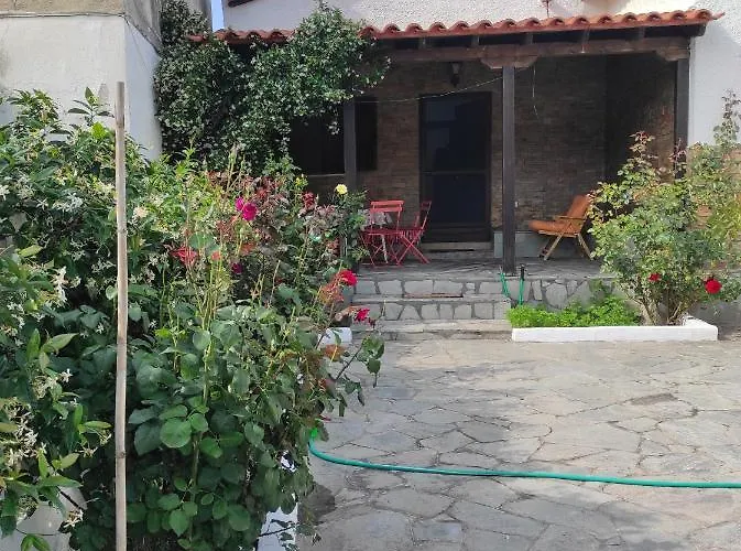 בית נופש Detached House In *