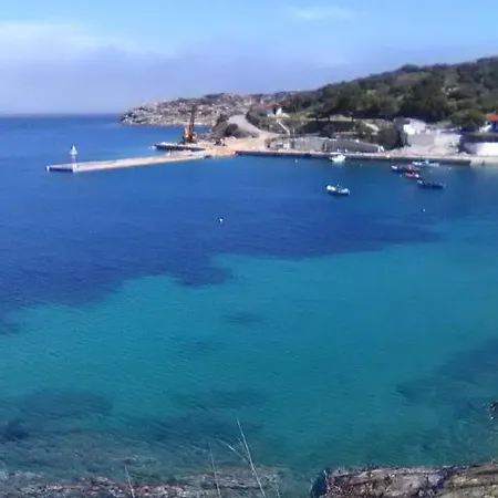 Detached House In Сикия